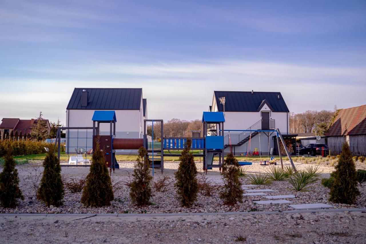 Siedlisko Na Wydmach, Domki Klimatyzowane Leba Exterior foto