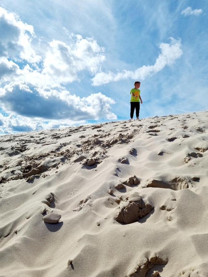 Siedlisko Na Wydmach, Domki Klimatyzowane Leba Exterior foto
